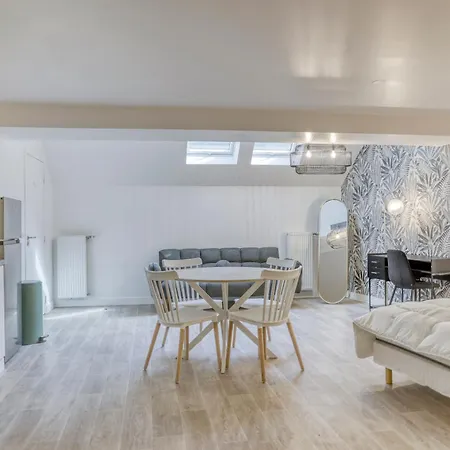 Colivi Spacieuse 45m2 Gare Lägenhet *